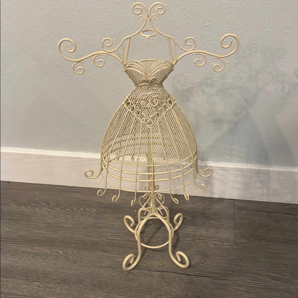 Cream Wire Dress Form Jewelry Stand